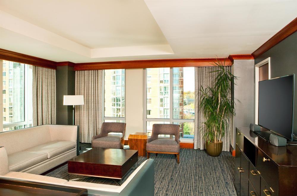 מלון The Westin Alexandria Old Town מראה חיצוני תמונה