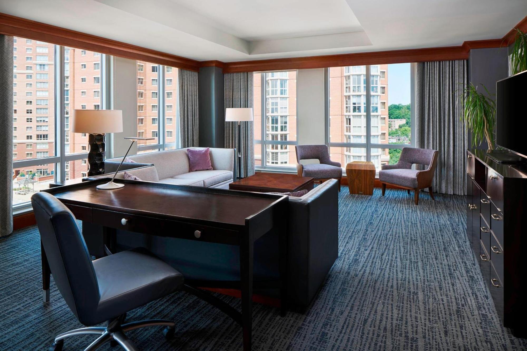 מלון The Westin Alexandria Old Town מראה חיצוני תמונה